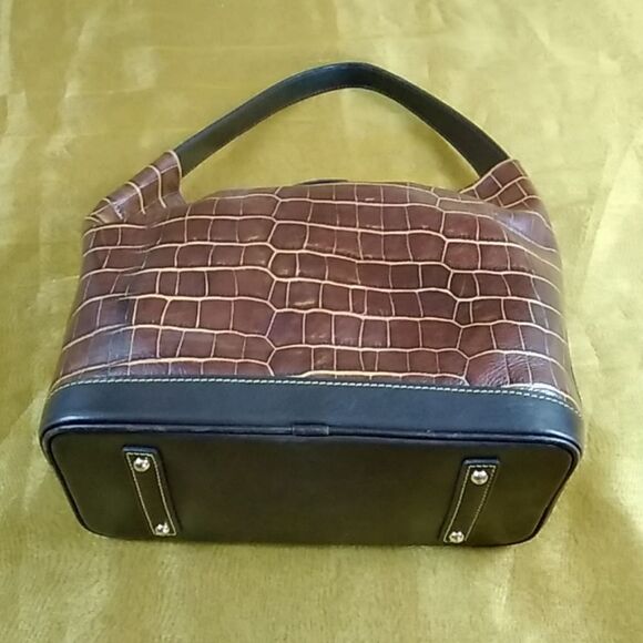 DOONEY AND ROURKE LEATHER LOGO LOCK WOMENS BAG - Picture 9 of 16